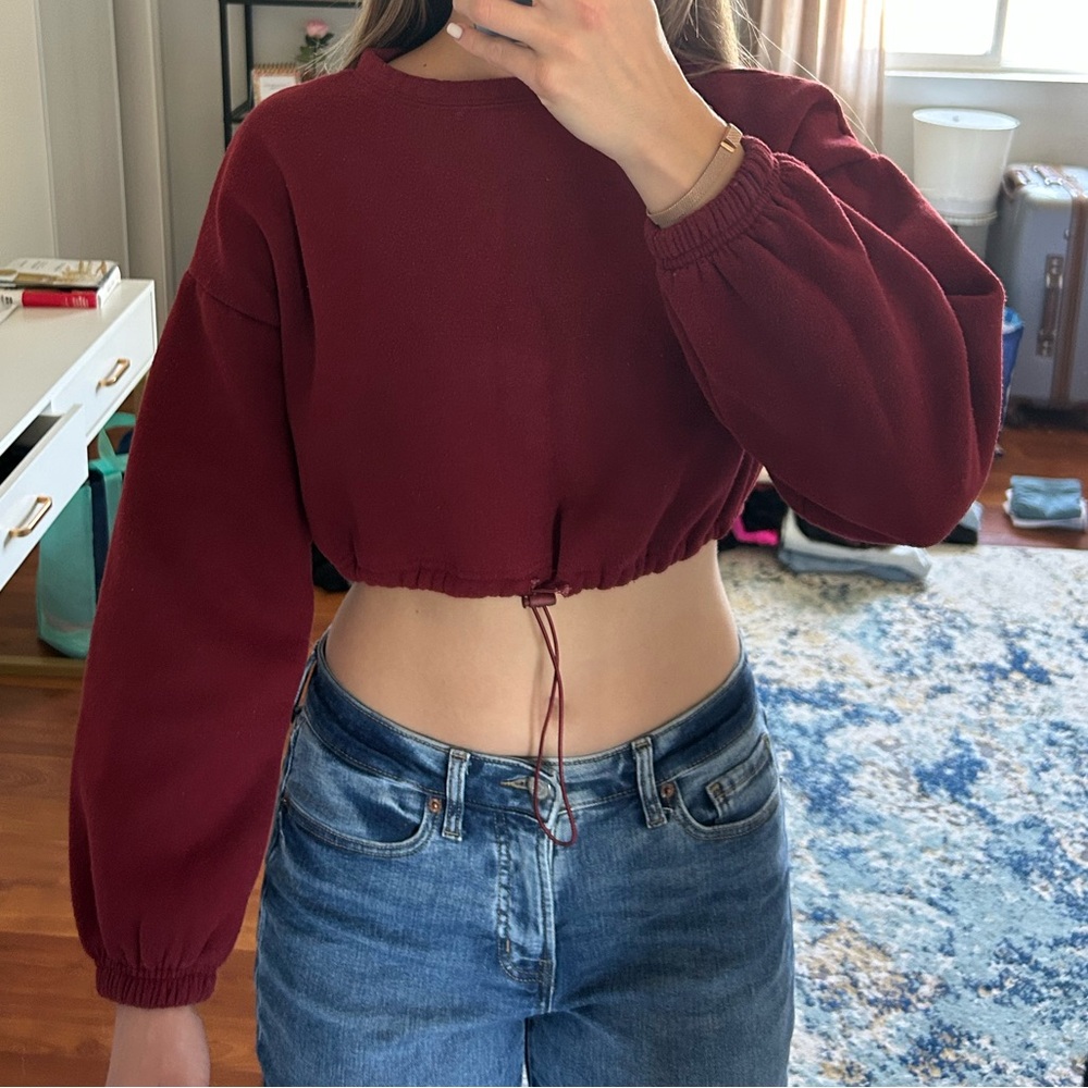 Women's Burgundy Cropped Top